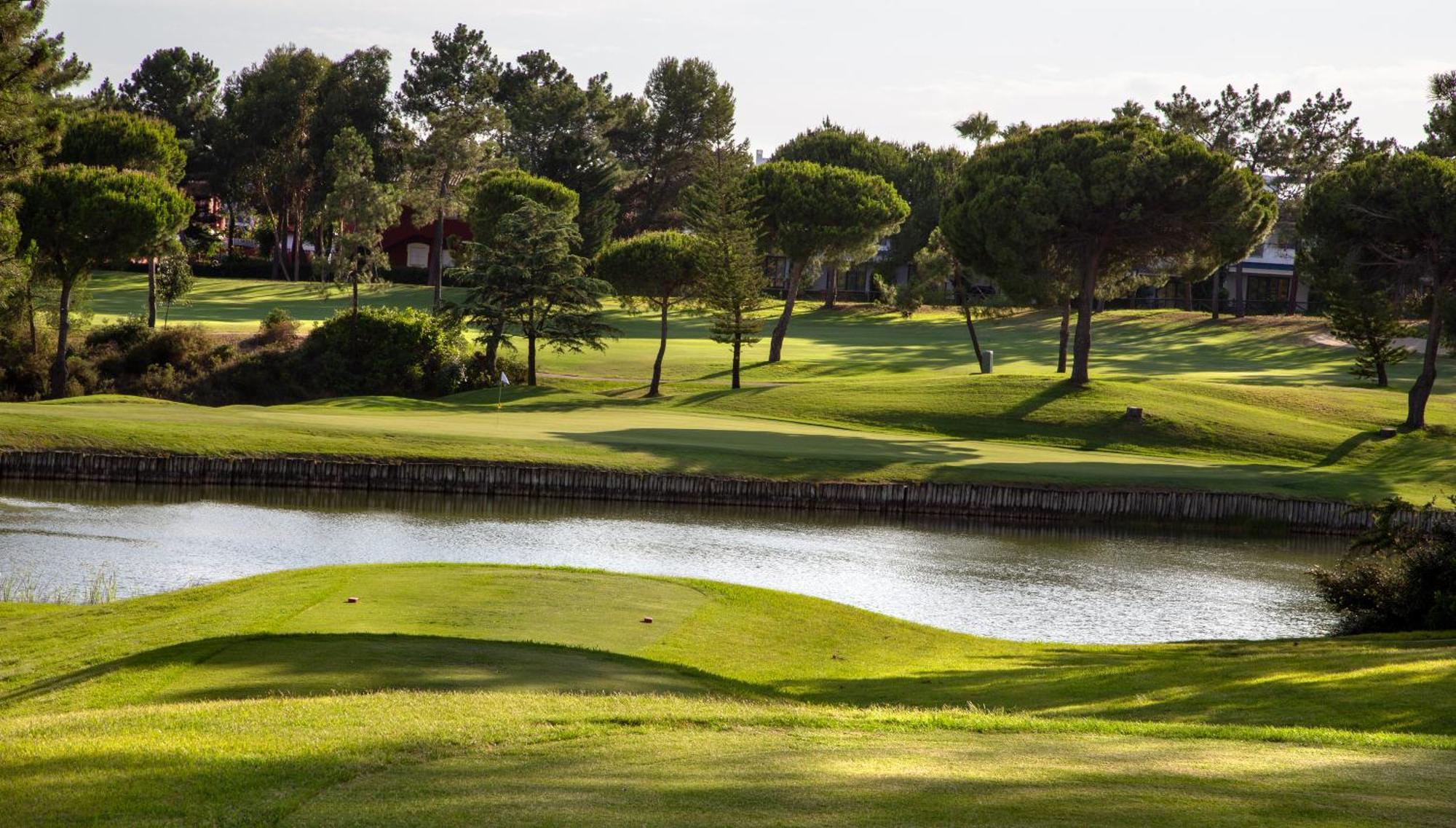 Doubletree By Hilton Islantilla Beach Golf Resort Exterior photo